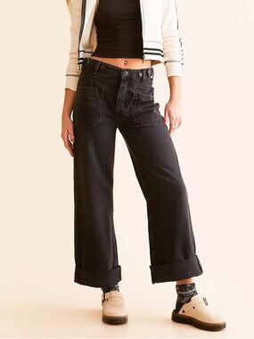 Free People We The Free Palmer Cuffed Jean in Outerspace Black Size 27